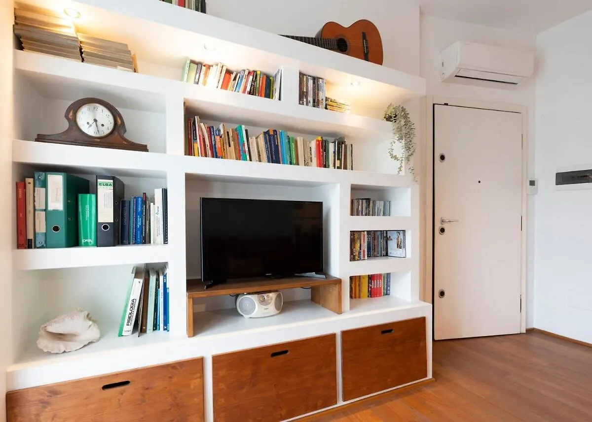 Apartment Ippodromo Cozy Stay Near San Siro Milan